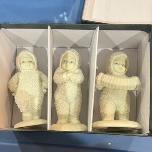 “Dancing to a tune” Ivory Textured Baby Figurine Trio